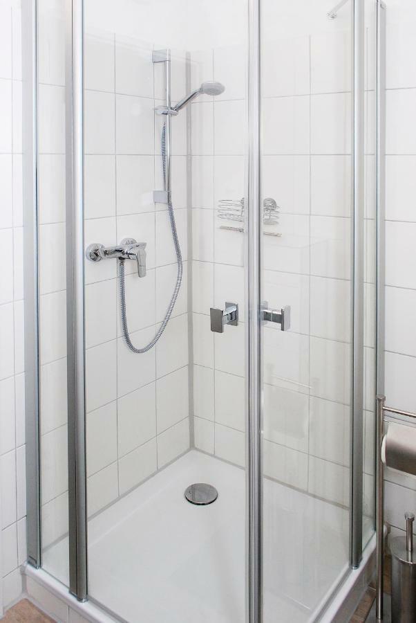 Appartement Ueber Dem Kino Toni Berlin Zewnętrze zdjęcie